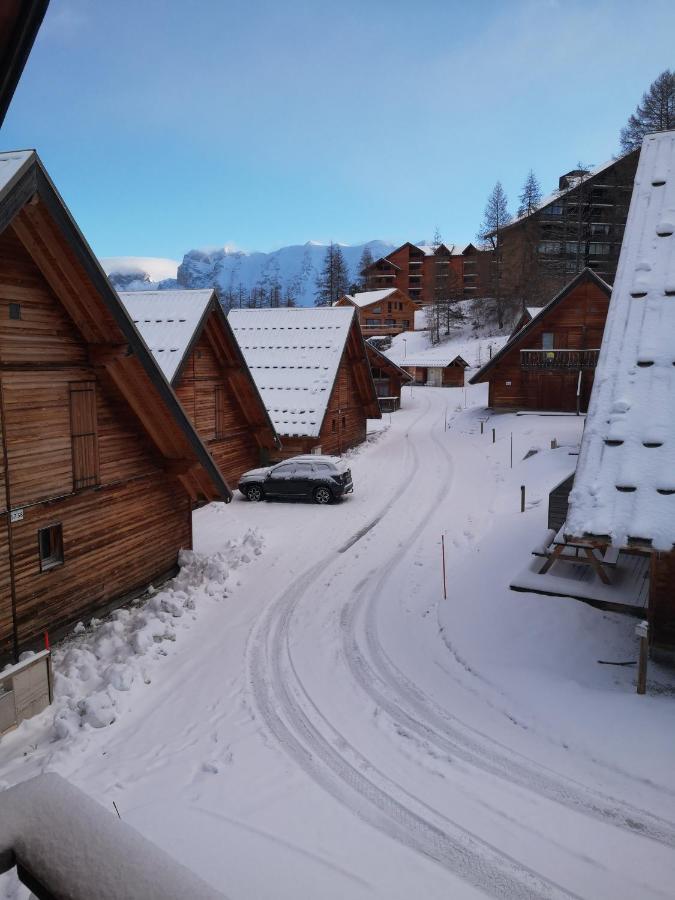 Chalet Bastilor La Joue du Loup Exteriér fotografie